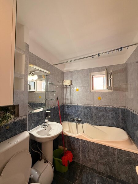 Stefan cel Mare, Lacul Tei, Parc Circului, 5 min. metrou Stefan cel Mare